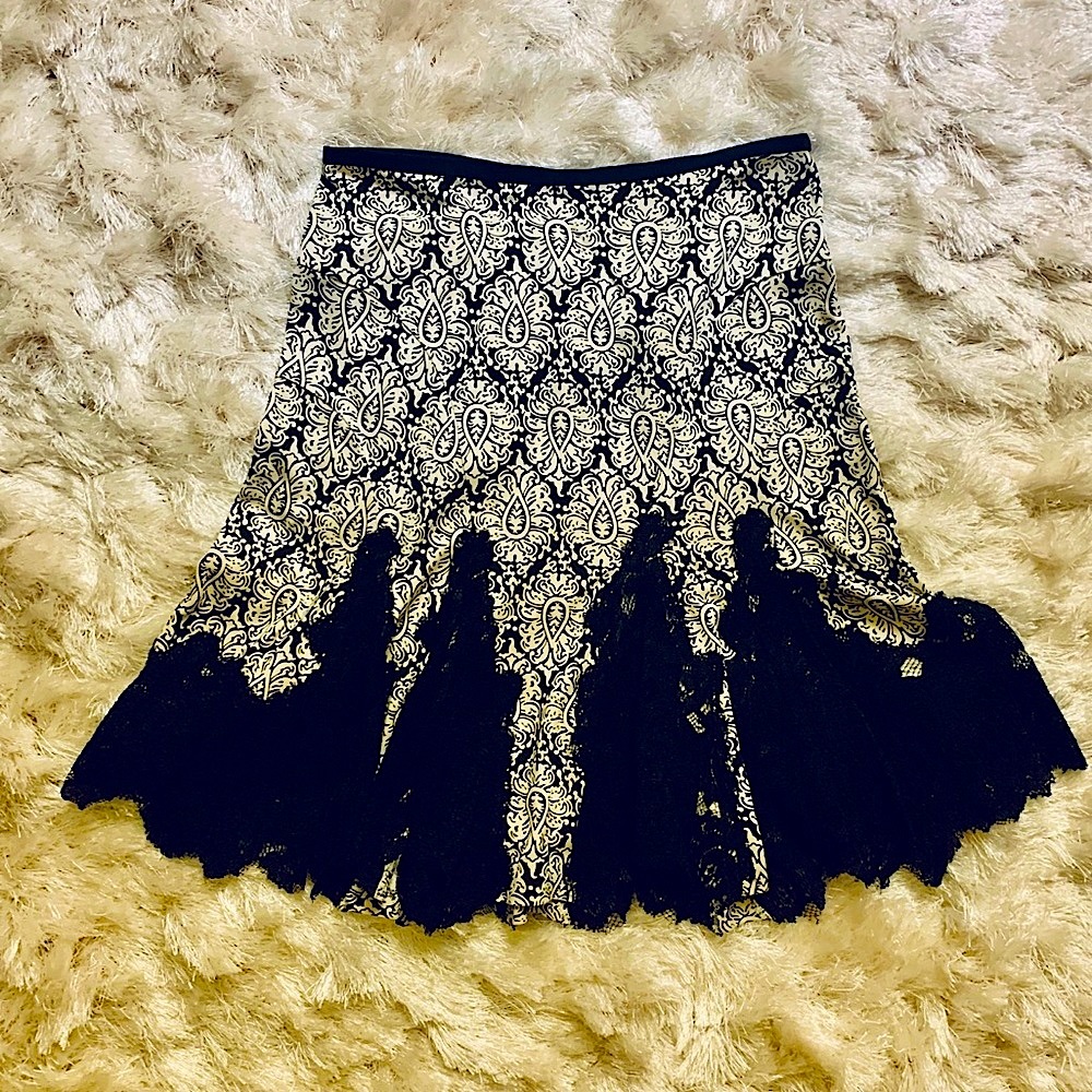 Diane Von Furstenberg Silk Print Lace trim skirt